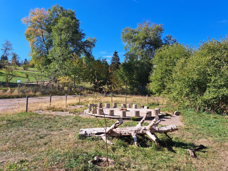 Aussenanlage Waldkindergarten Wurzelzwerge Lenzkirch